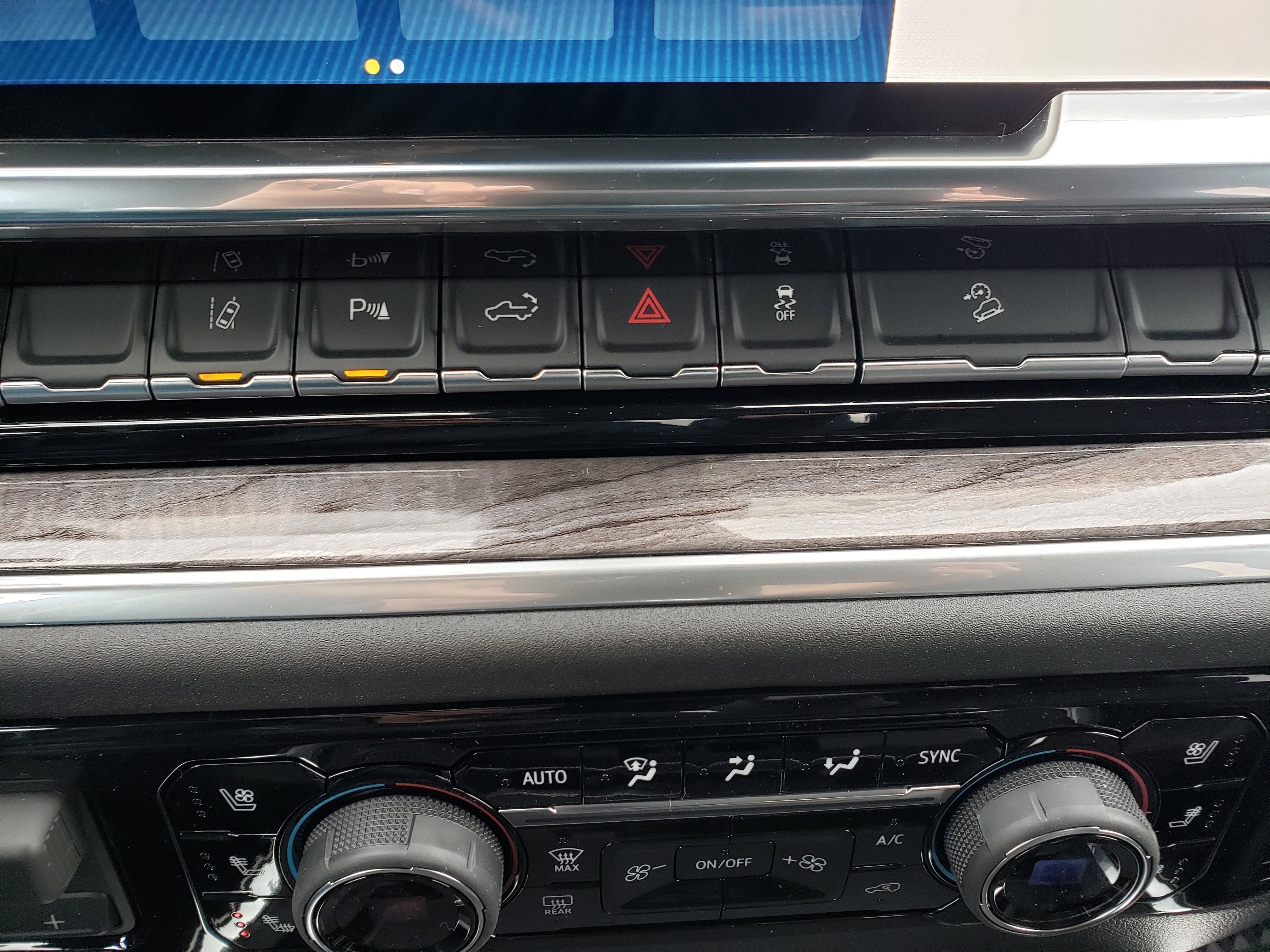 New 2026 Chevrolet Silverado 3500 LTZ w/ Trail Boss Package image 23