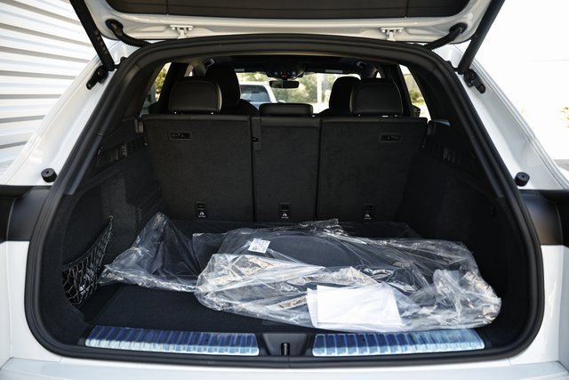 New 2025 Audi SQ5 Premium Plus image 30