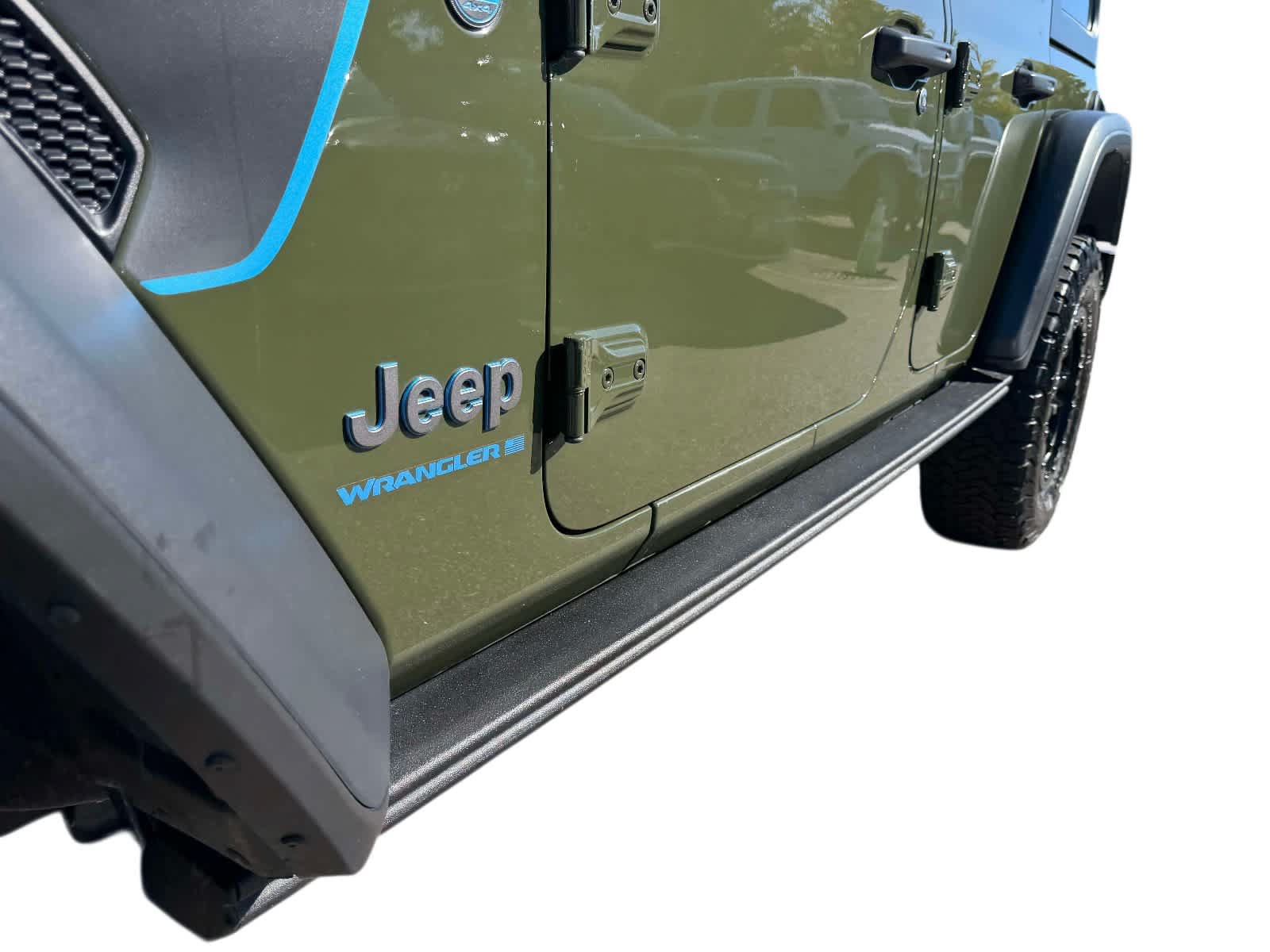 Used 2023 Jeep Wrangler Unlimited Rubicon 4xe AWD/4WD image 11