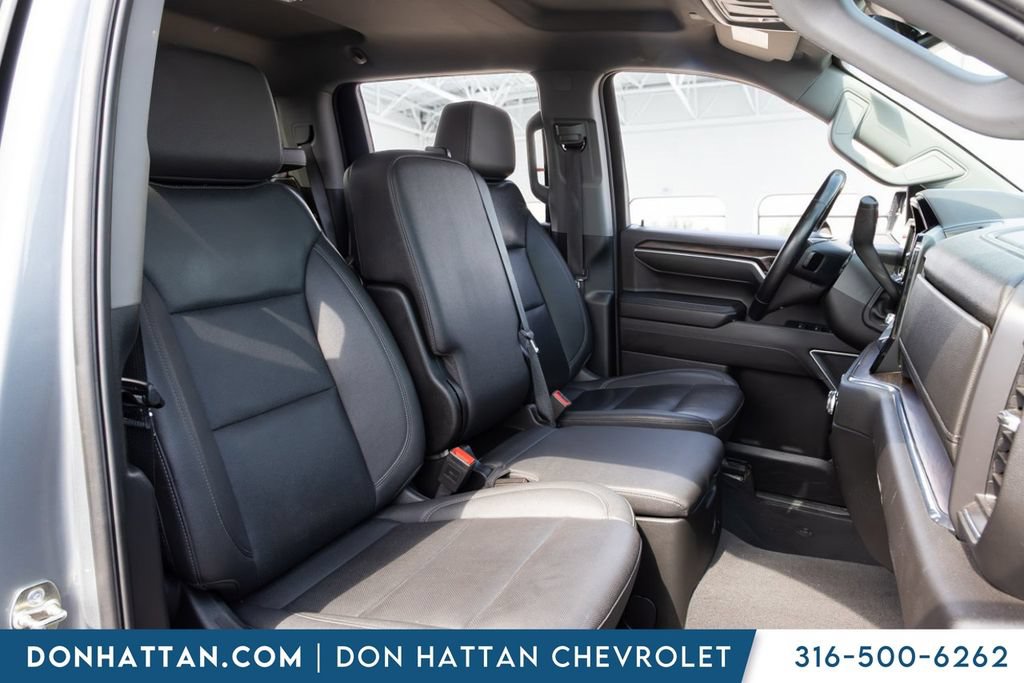 Used 2025 GMC Sierra 1500 SLT AWD/4WD image 18