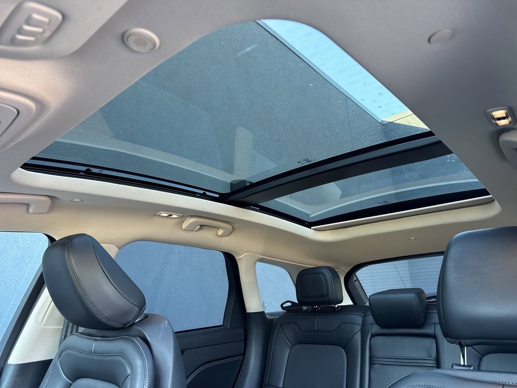 Used 2024 Lincoln Corsair Grand Touring w/ Equipment Group 301A image 20