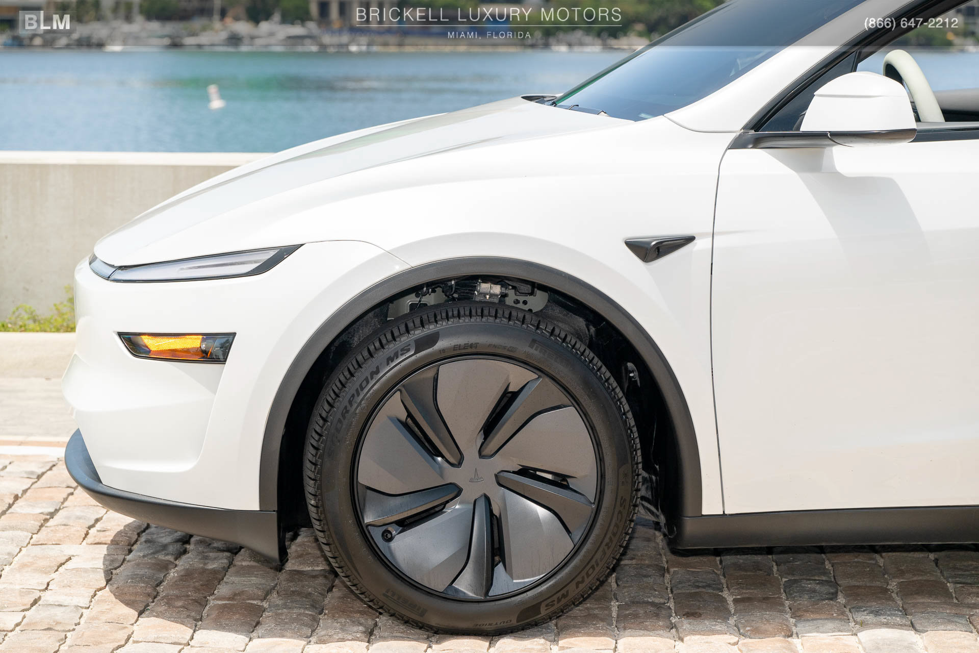 Used 2026 Tesla Model Y Long Range AWD/4WD image 37