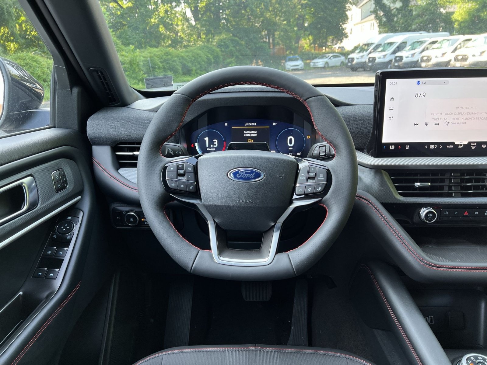 New 2026 Ford Explorer ST-Line w/ ST-Line Street Pack AWD/4WD image 16