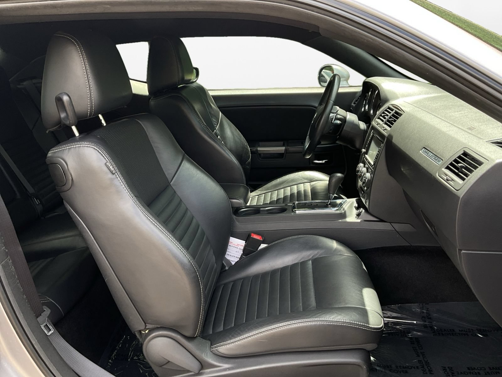 Used 2014 Dodge Challenger R/T Plus RWD image 17