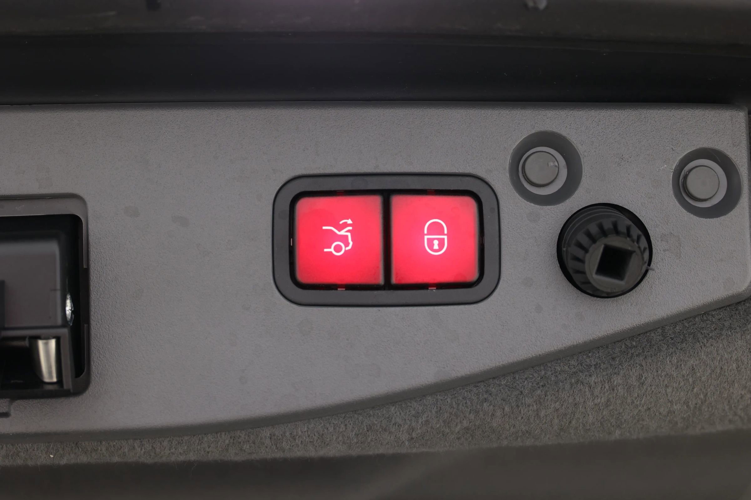 Used 2012 Mercedes-Benz SL 63 AMG image 51