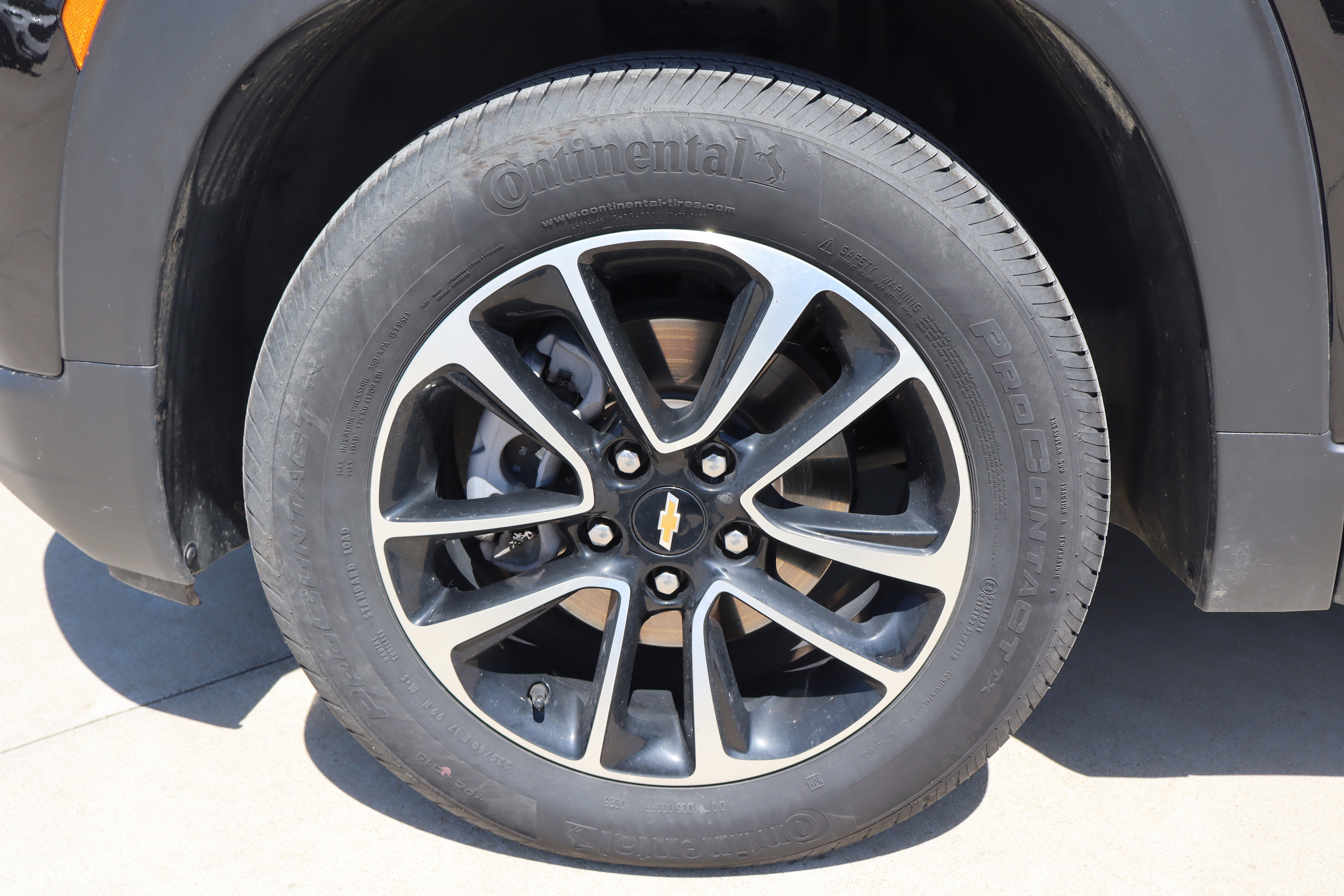 Used 2025 Chevrolet TrailBlazer LT AWD/4WD image 25