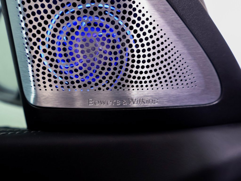 Used 2025 BMW X6 M Competition w/ Executive Package image 20