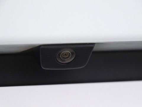 Used 2017 Porsche Macan S image 40