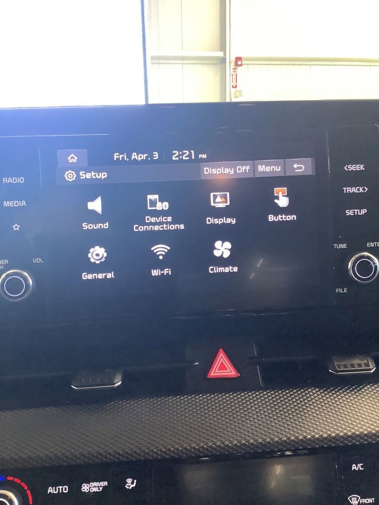 Certified 2023 Kia Sportage LX image 12