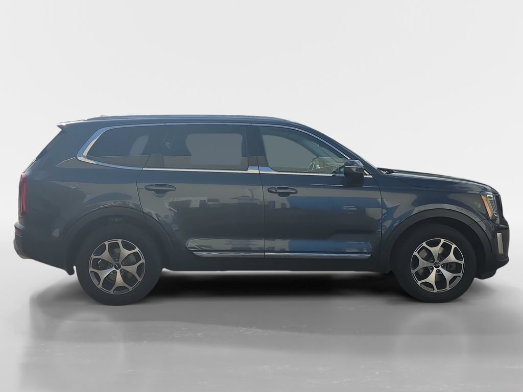 Used 2022 Kia Telluride EX FWD image 3