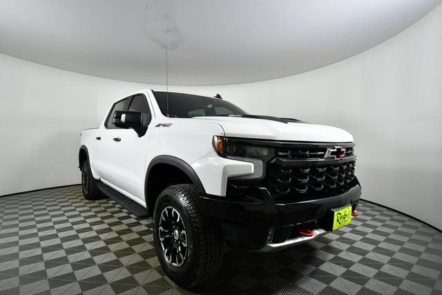 Used 2025 Chevrolet Silverado 1500 ZR2 w/ Technology Package AWD/4WD image 8