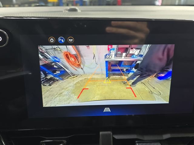 New 2026 Chevrolet Equinox RS w/ LPO, Floor Liner Package image 25