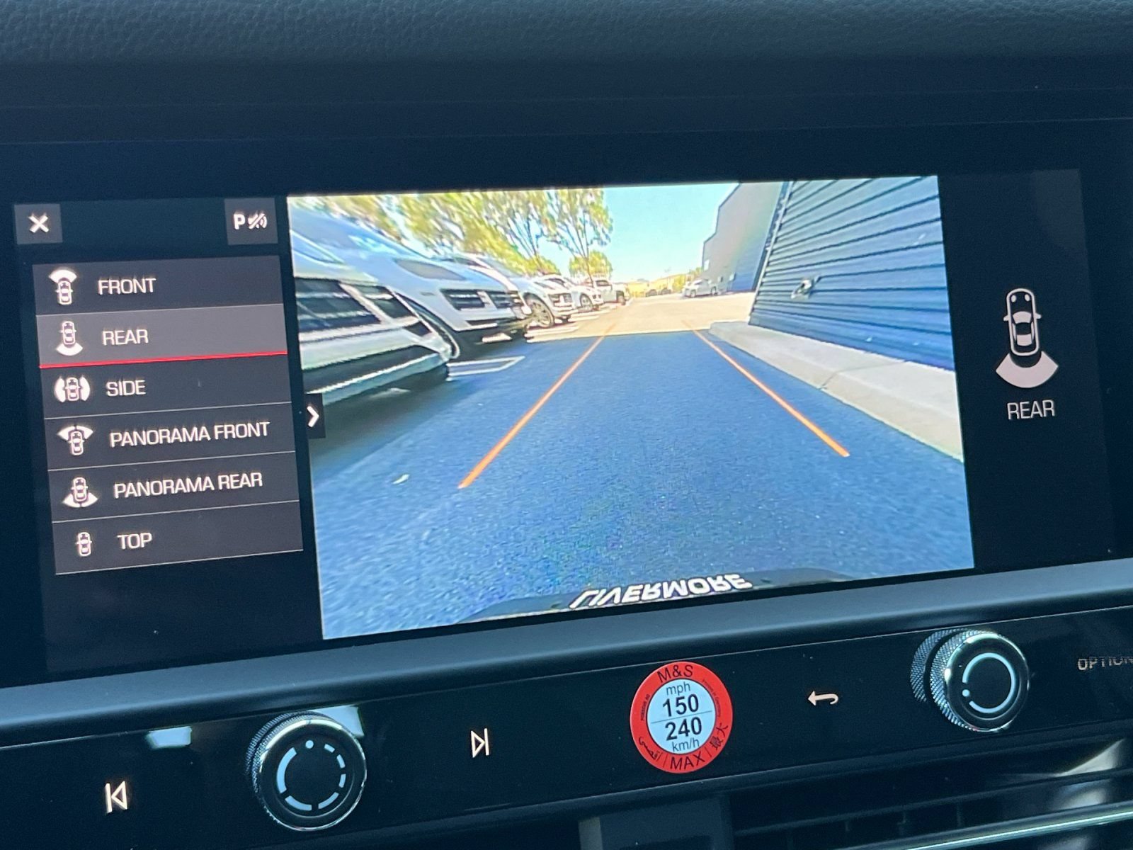 New 2026 Porsche Macan AWD/4WD image 20