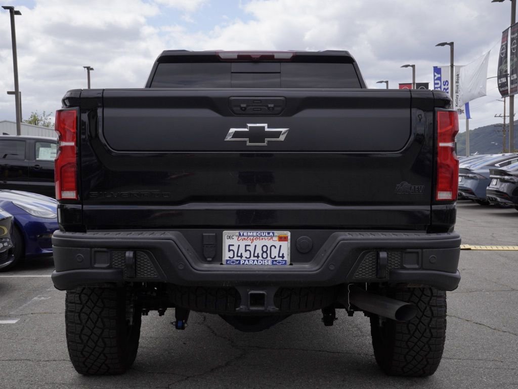 Used 2025 Chevrolet Silverado 2500 ZR2 w/ ZR2 Bison Edition AWD/4WD image 5