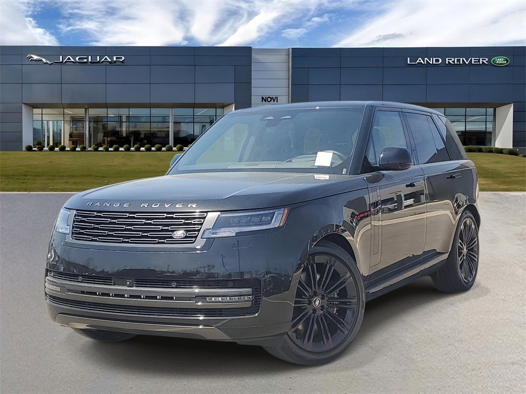New 2025 Land Rover Range Rover SE