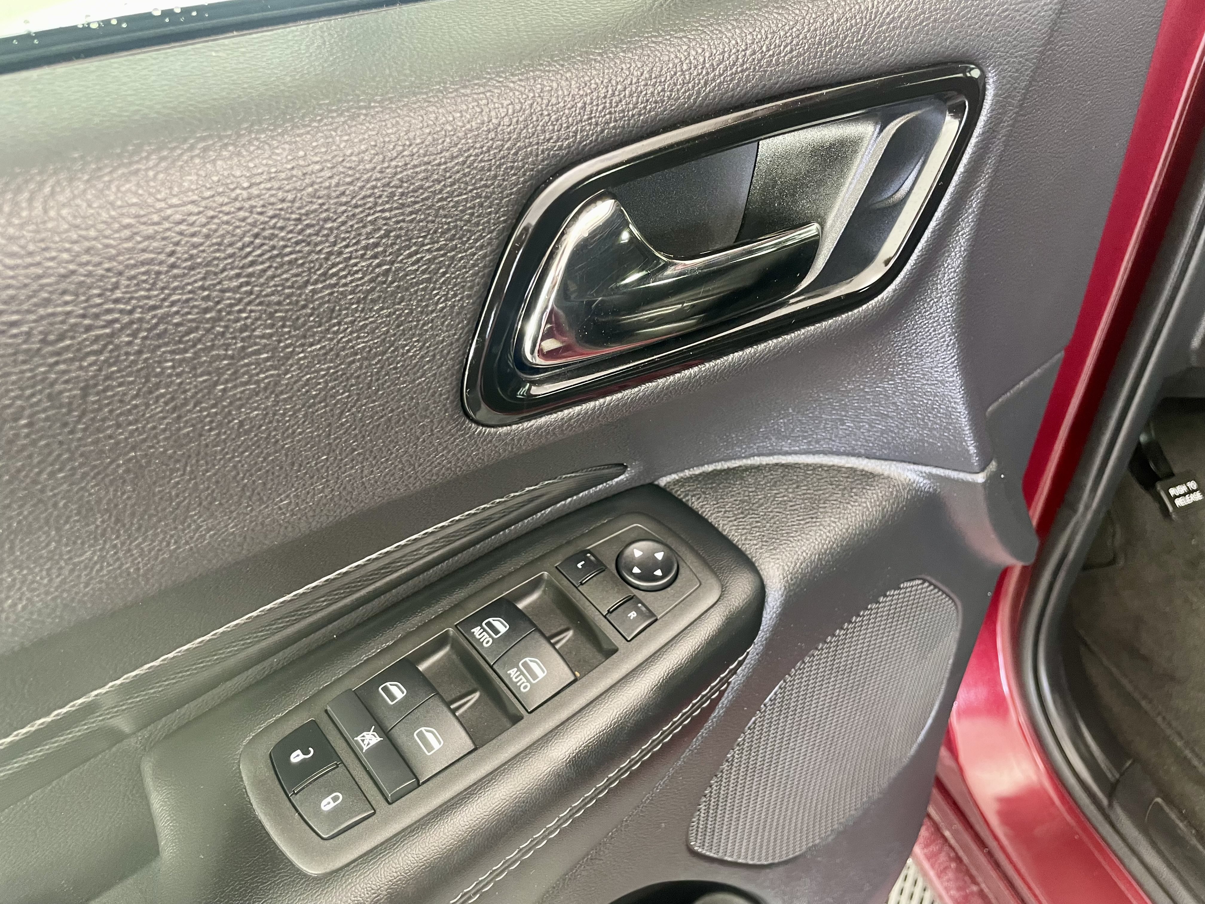 Used 2022 Dodge Durango GT w/ Blacktop Package RWD image 11