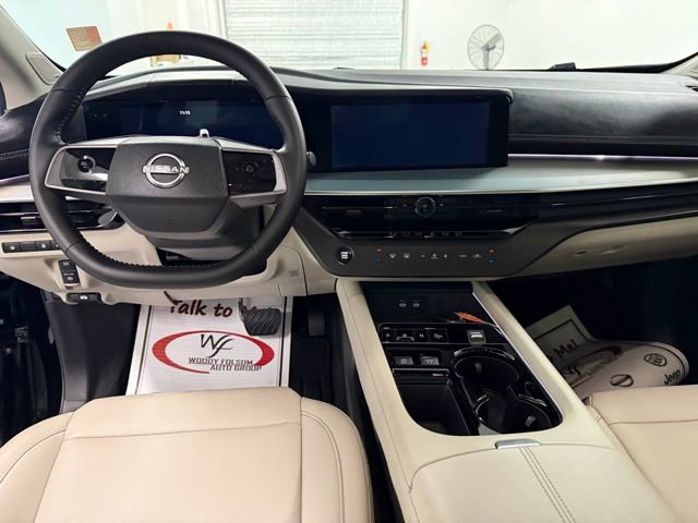 Used 2025 Nissan Murano SL AWD/4WD image 17