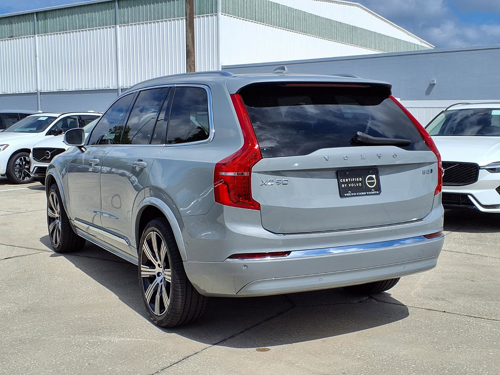Certified 2024 Volvo XC90 B5 Plus w/ Protection Package Premier image 5