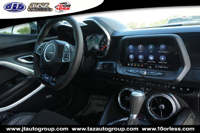 Used 2020 Chevrolet Camaro SS RWD image 16