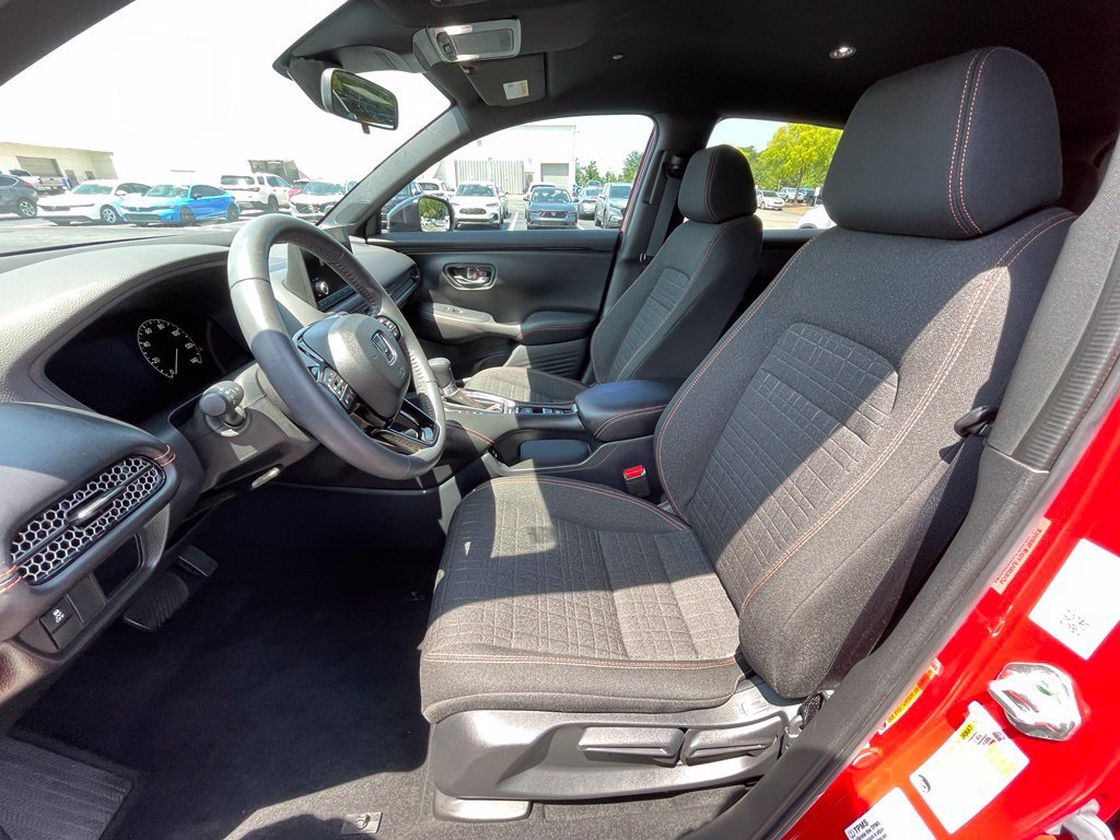Certified 2024 Honda HR-V Sport image 26