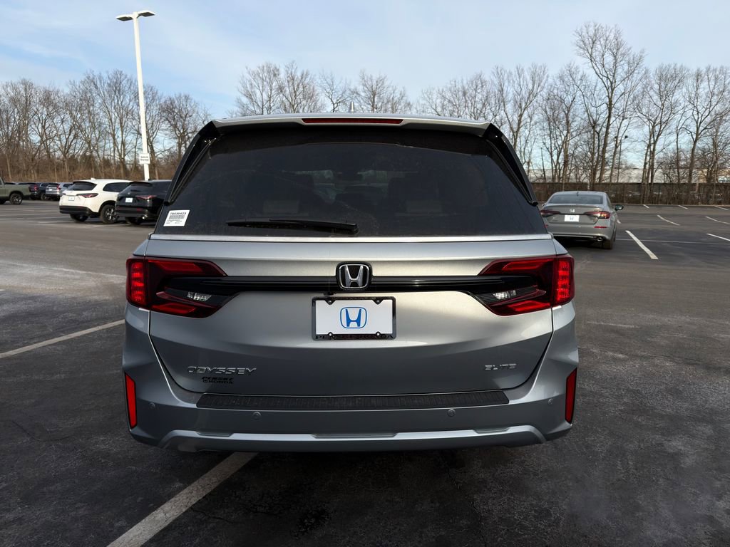 Used 2026 Honda Odyssey Elite image 4