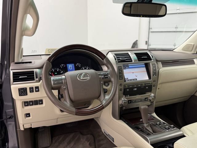 Used 2015 Lexus GX 460 Luxury image 23