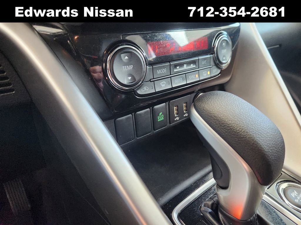 Used 2024 Mitsubishi Eclipse Cross SE image 31