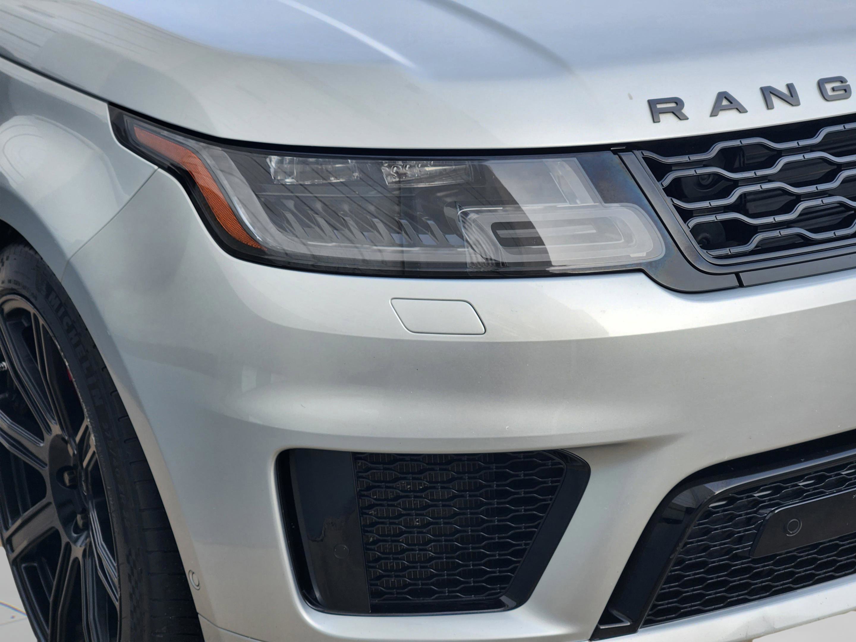 Used 2020 Land Rover Range Rover Sport HST AWD/4WD image 29