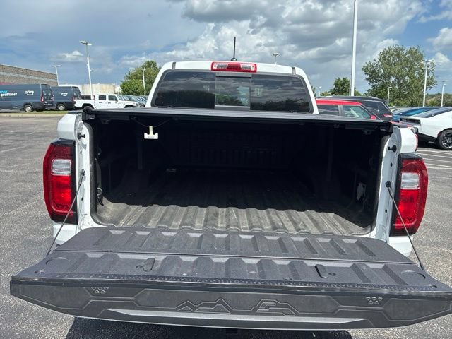Used 2024 GMC Canyon Denali AWD/4WD image 9
