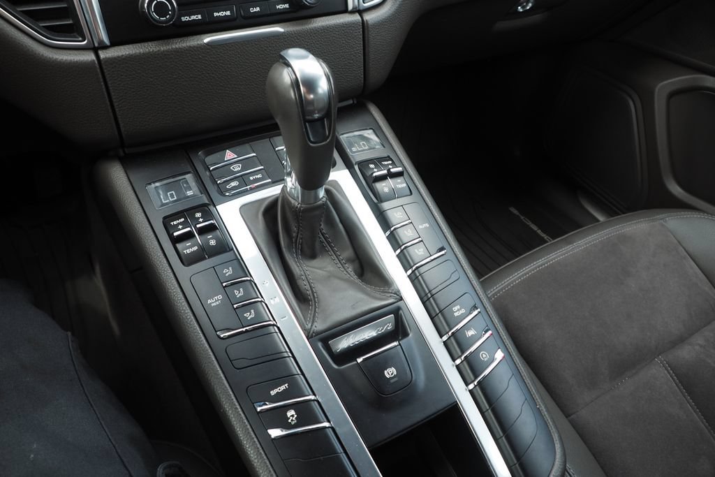 Used 2017 Porsche Macan S AWD/4WD image 22