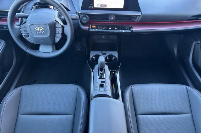 New 2026 Toyota Prius Plug-In Hybrid FWD image 2