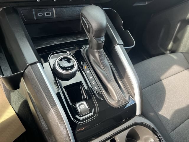 Used 2025 Chevrolet Colorado Trail Boss AWD/4WD image 22