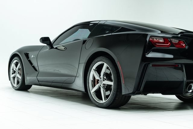 Used 2014 Chevrolet Corvette Stingray Coupe w/ 2LT Preferred Equipment Group RWD image 19