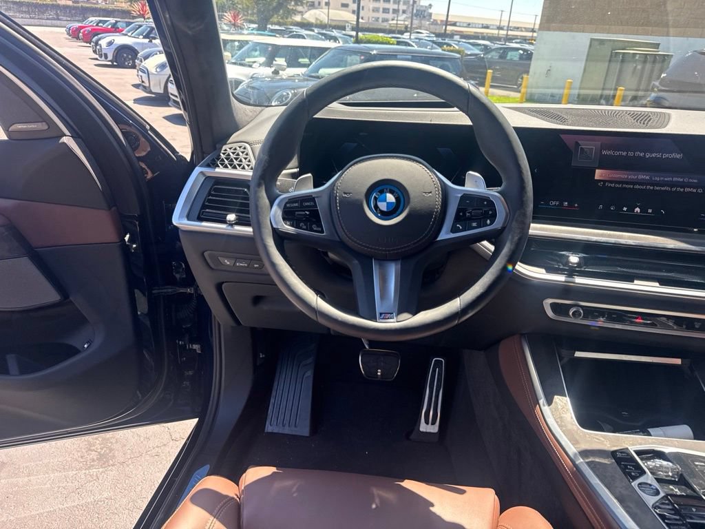 Used 2026 BMW X5 xDrive50e w/ Executive Package AWD/4WD image 19