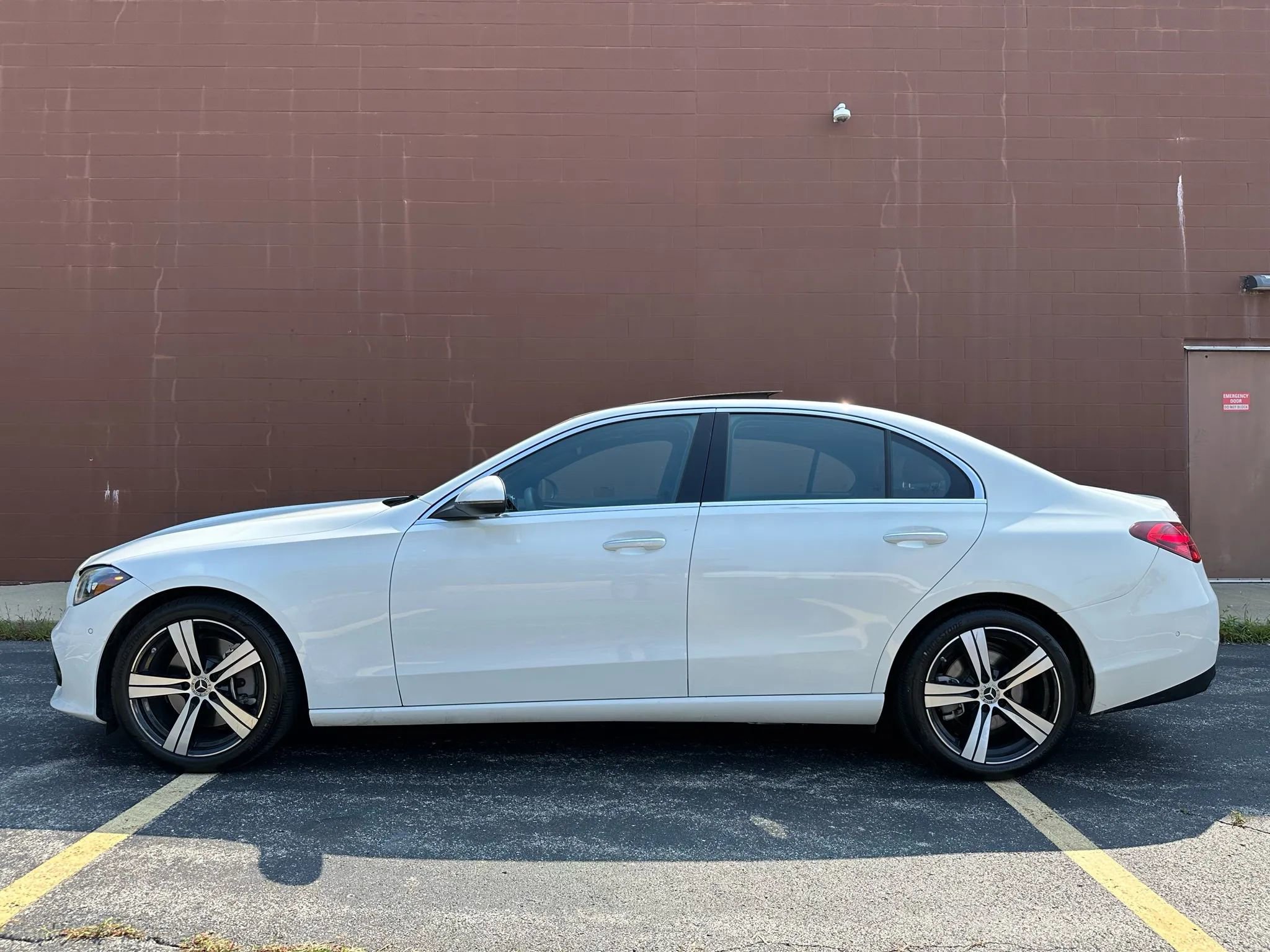 Used 2025 Mercedes-Benz C 300 4MATIC Sedan image 14