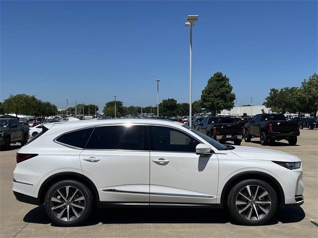 Used 2026 Acura MDX w/ Technology Package FWD image 3