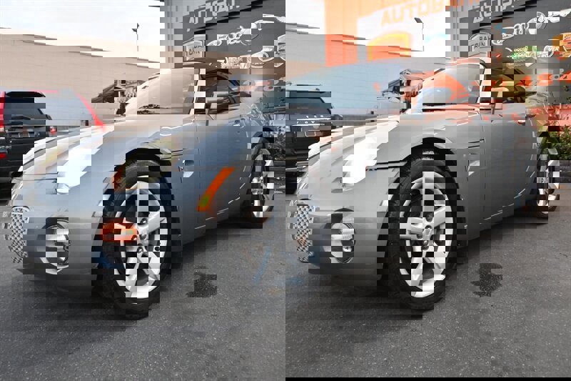 Used 2006 Pontiac Solstice Convertible w/ Premium Package image 6