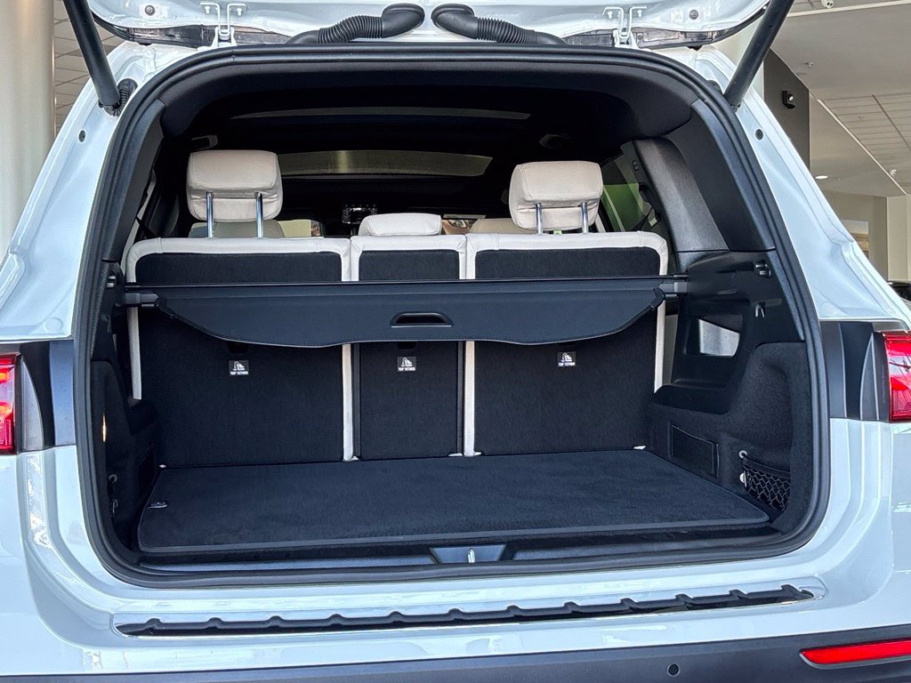 Certified 2026 Mercedes-Benz GLB 250 4MATIC image 31