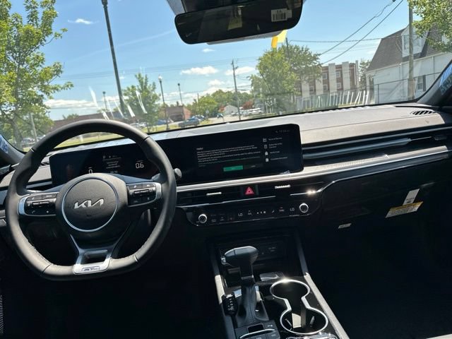 New 2026 Kia K5 GT-Line w/ GT-Line Premium Package FWD image 3