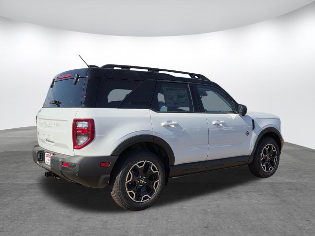 New 2026 Ford Bronco Sport Outer Banks w/ Outer Banks Tech Package+ AWD/4WD image 2