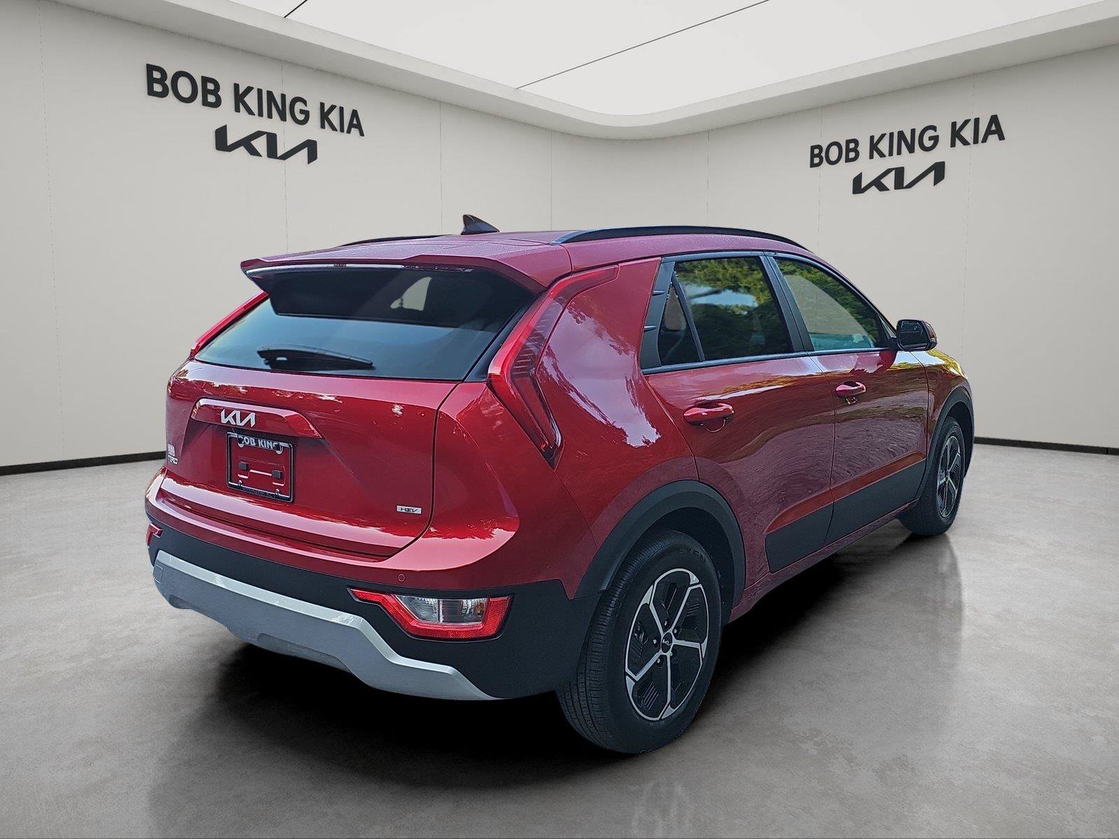 New 2026 Kia Niro EX FWD image 5