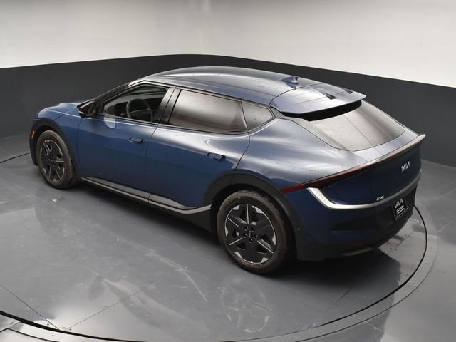 Certified 2025 Kia EV6 Light w/ Light LR Technology Package image 46