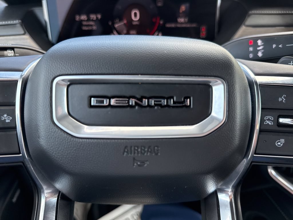 Used 2025 GMC Acadia Denali w/ LPO, Floor Liner Package AWD/4WD image 16