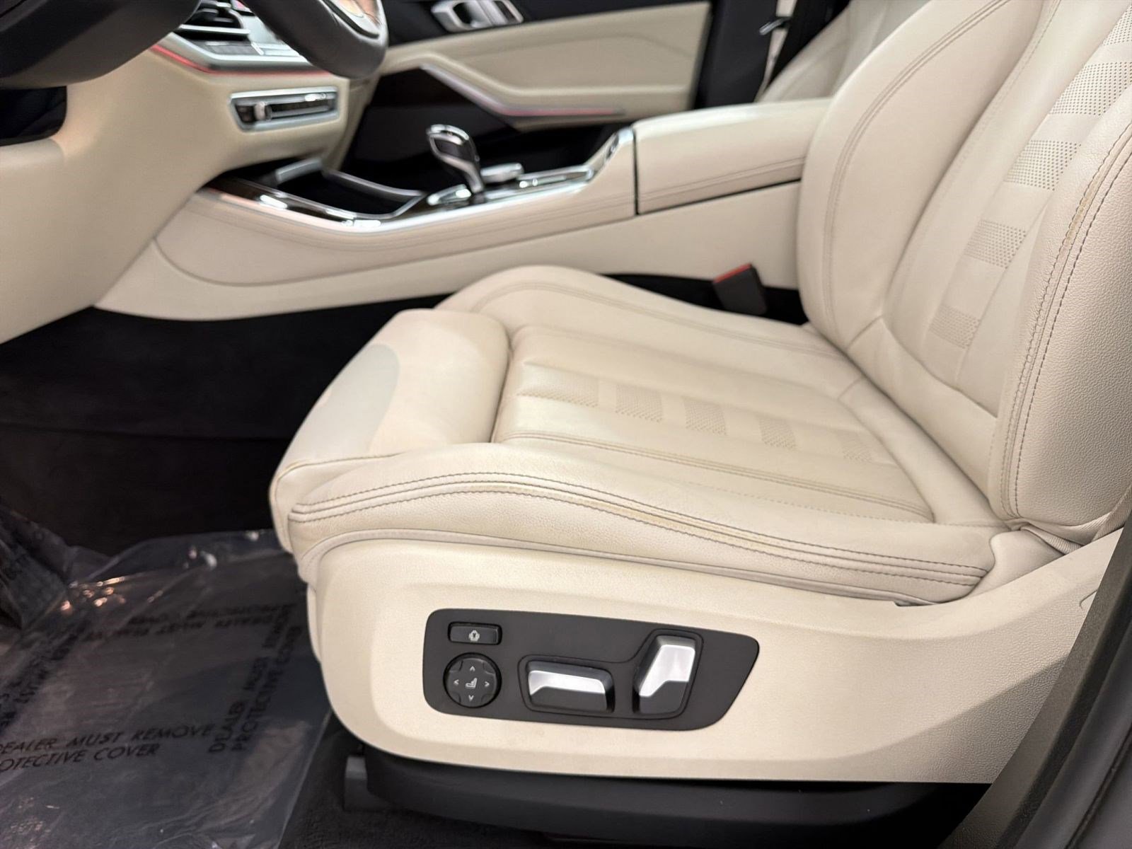 Used 2021 BMW X5 sDrive40i w/ Premium Package image 13