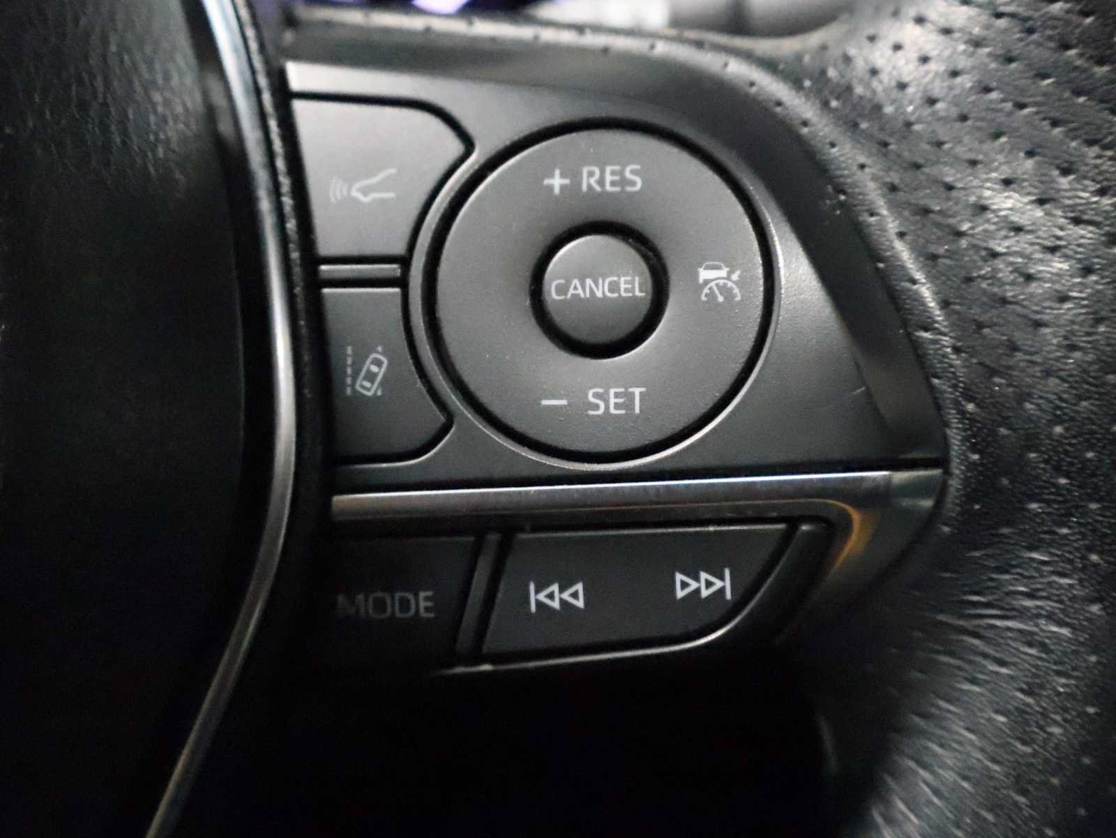 Used 2019 Toyota Avalon XSE w/ Protection Package FWD image 26