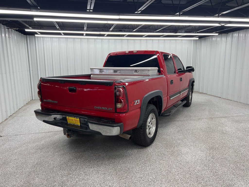 Used 2005 Chevrolet Silverado 1500 w/ Light Duty Power Package image 6