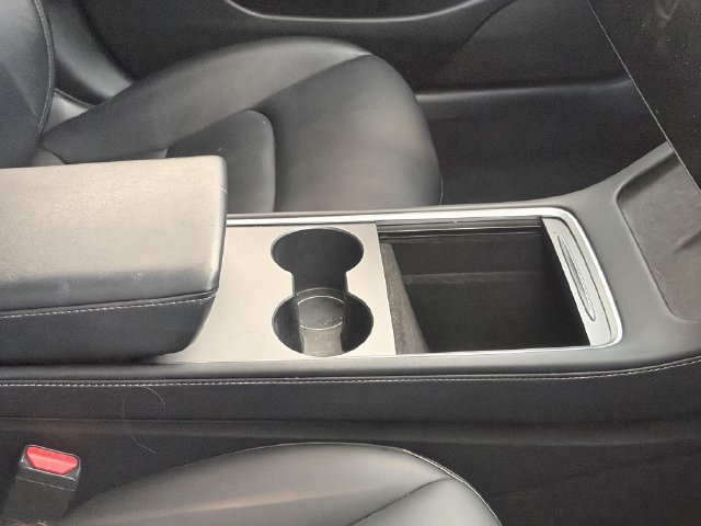 Used 2022 Tesla Model 3 Long Range AWD/4WD image 5