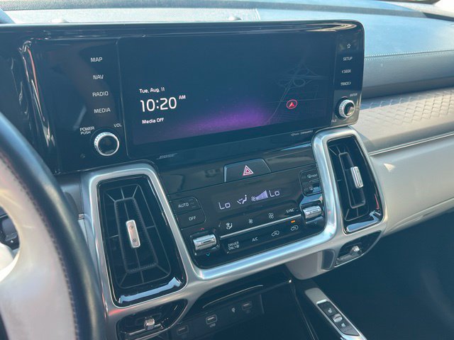 Certified 2024 Kia Sorento SX Prestige AWD/4WD image 19
