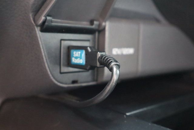 Used 2018 Toyota Camry XLE image 20