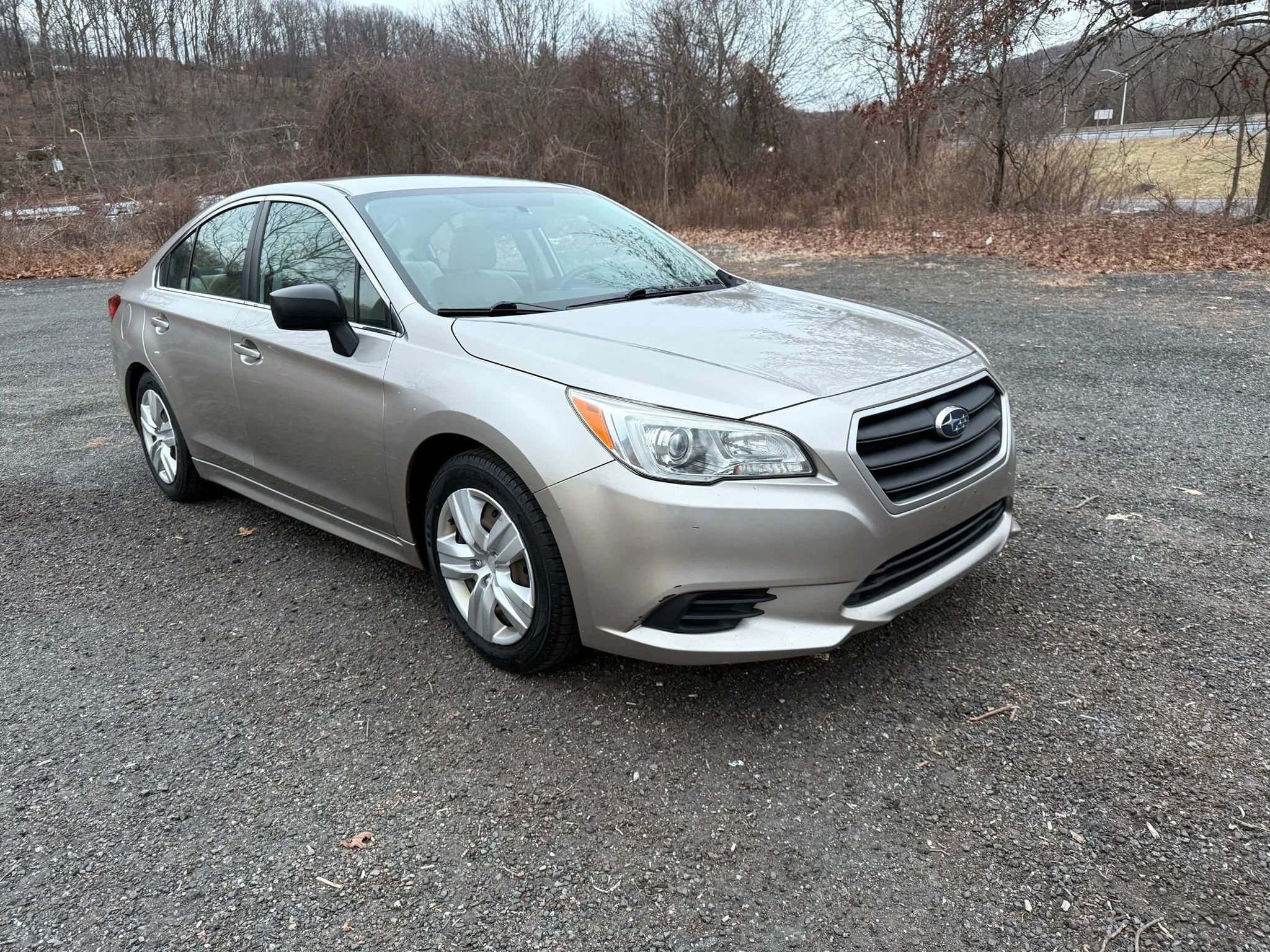 Used 2015 Subaru Legacy 2.5i image 2